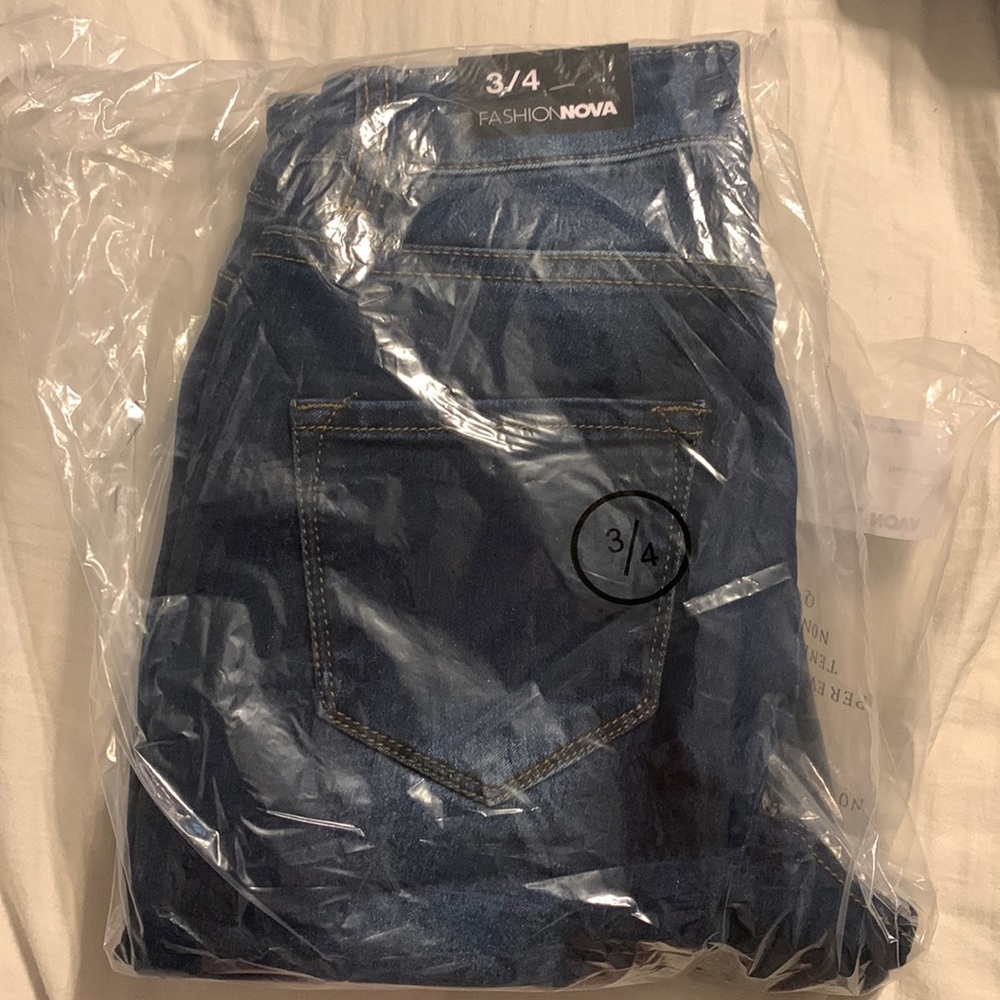 Fashion nova jeans